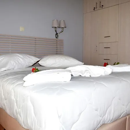 Cosy Daphne Apartment *